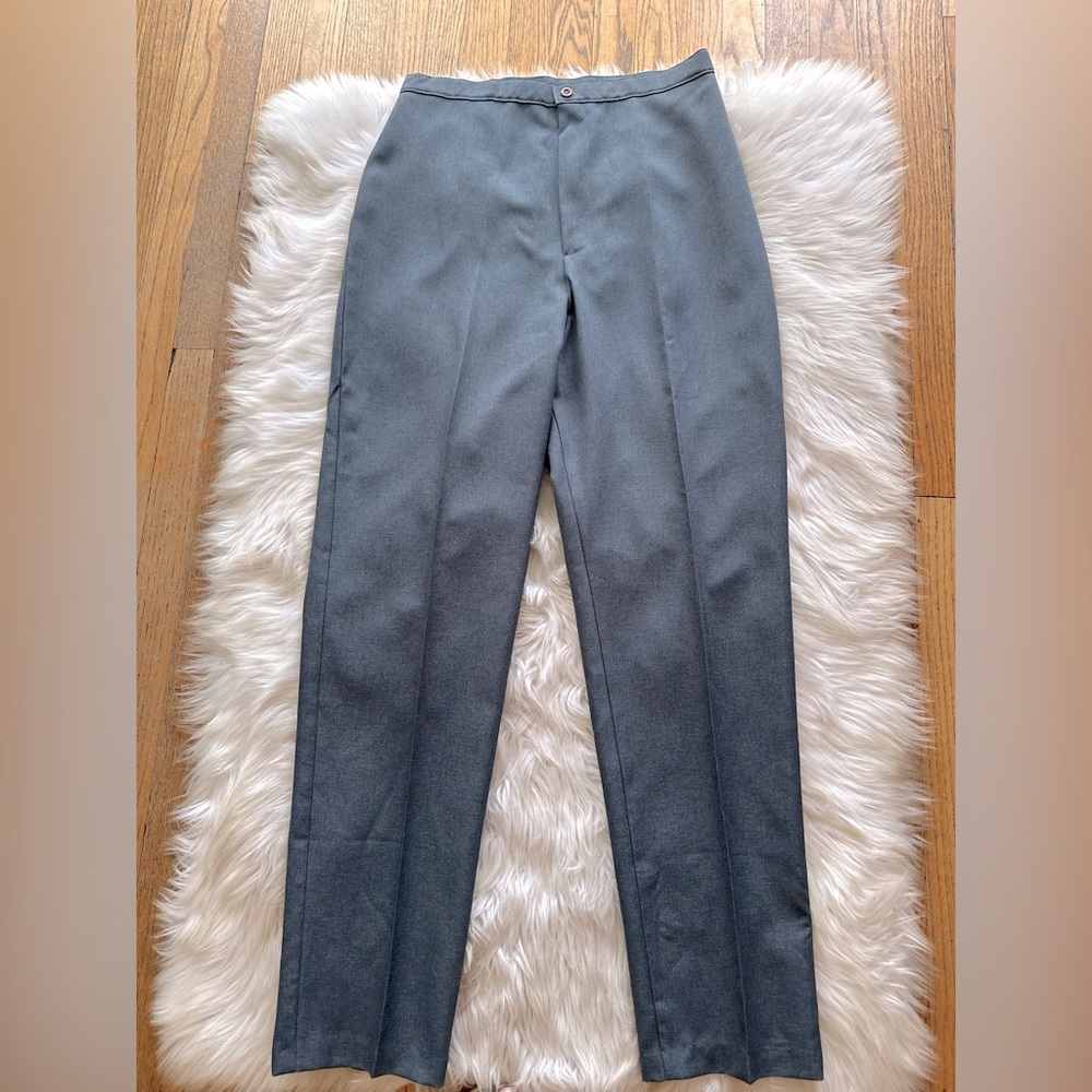 NWOT MOTION GRAT WOMEN’ PANTS